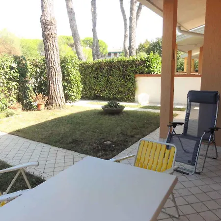 In 36806 * Bibione